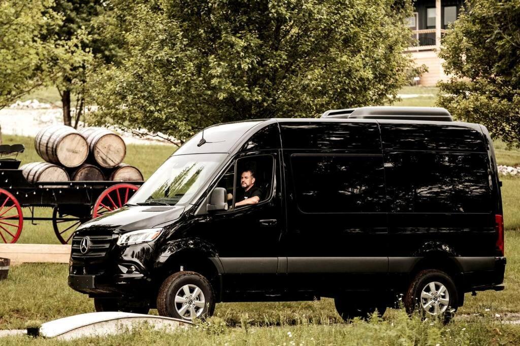 #4 Kentucky Bourbon Trail Bourbon Barrel Cottages Lawrenceburg エクステリア 写真