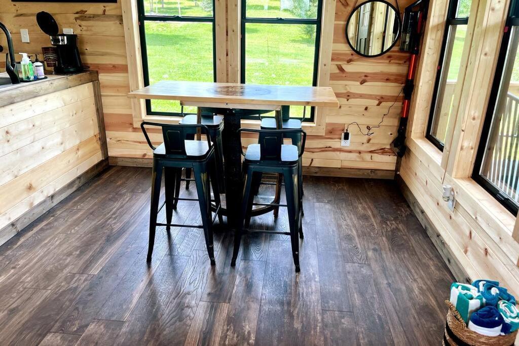 #4 Kentucky Bourbon Trail Bourbon Barrel Cottages Lawrenceburg エクステリア 写真