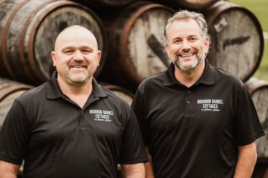 #4 Kentucky Bourbon Trail Bourbon Barrel Cottages Lawrenceburg エクステリア 写真